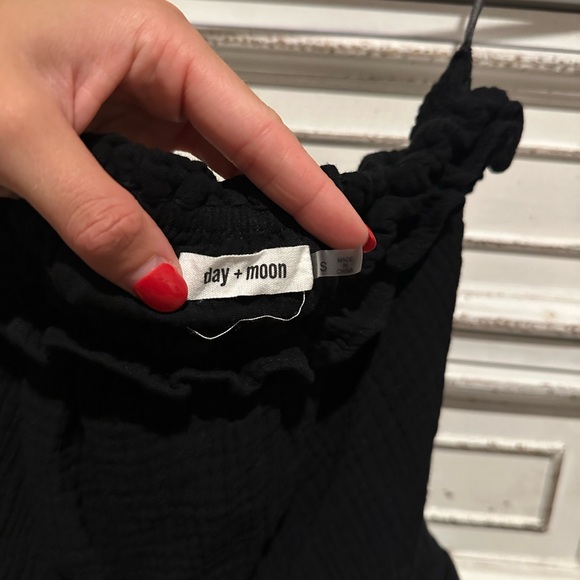 Day + Moon Ruffle Romper - Picture 4 of 5